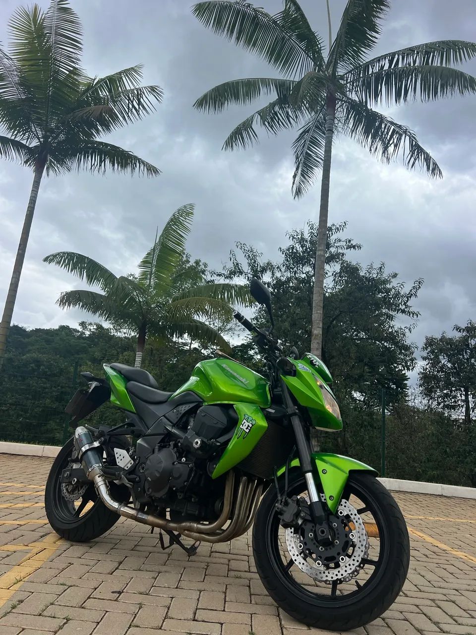 Z-750  - Foto 4