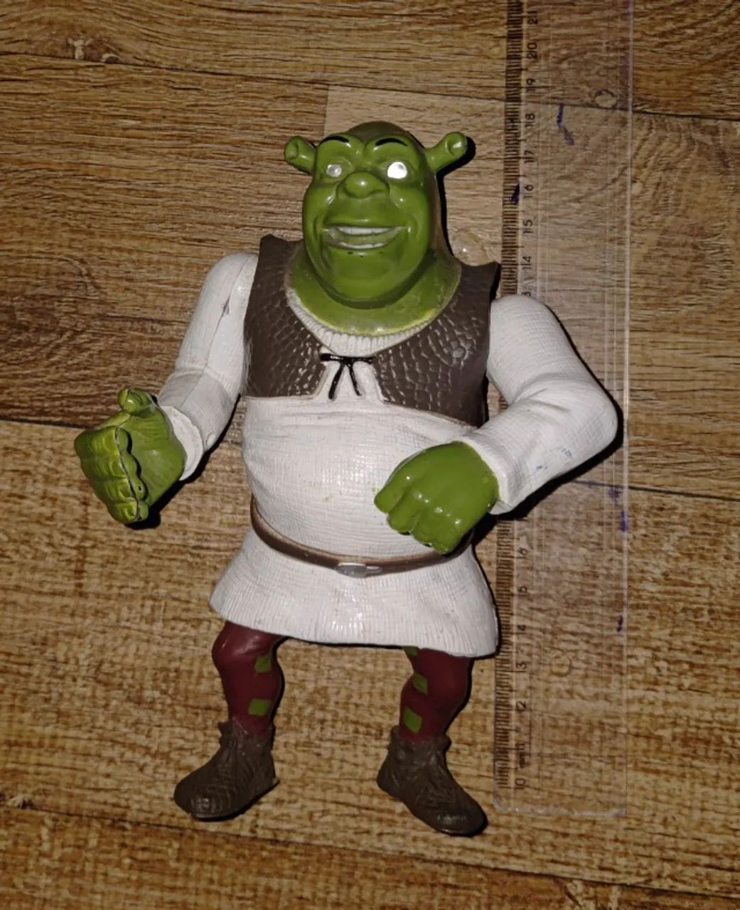 Boneco Shrek 17cm braços mexem - Foto 4
