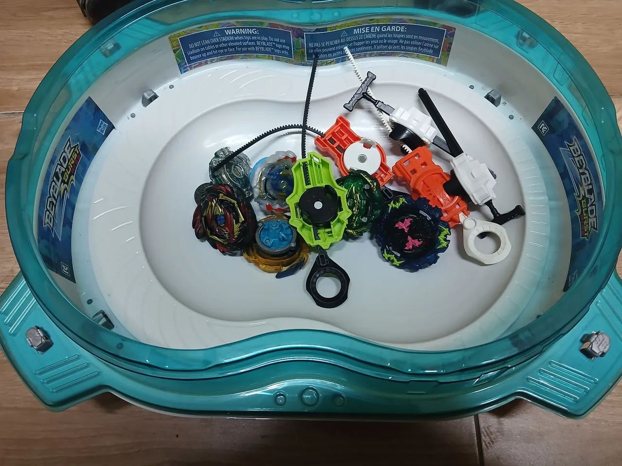 Kit Beyblade Burst Hasbro 