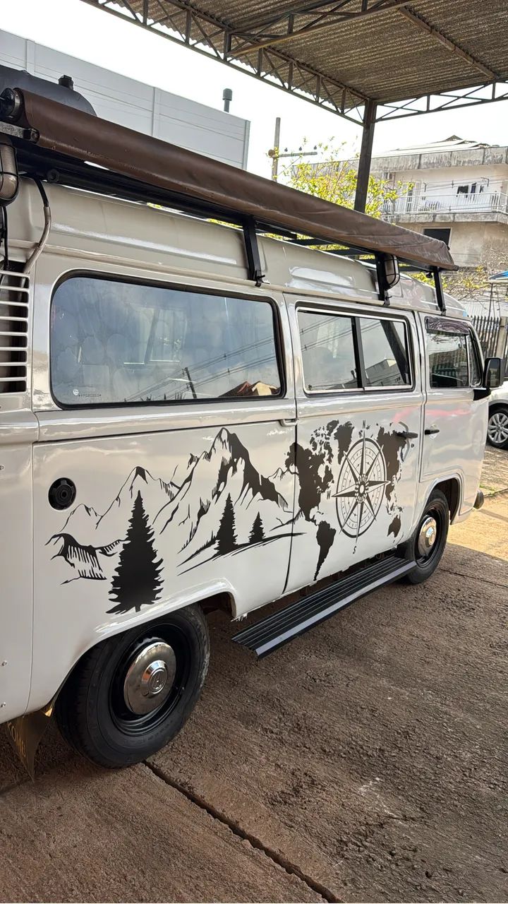 Volkswagen Kombi Standard/ Luxo/ Serie Prata 1997