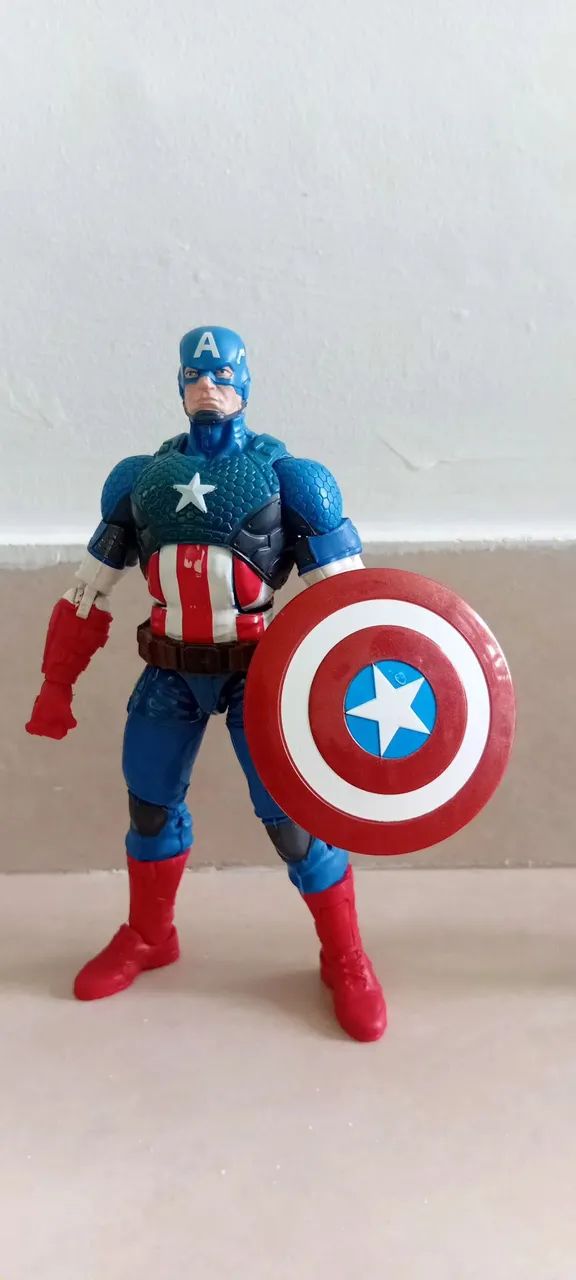 Capitão América Marvel Legends  - Foto 4