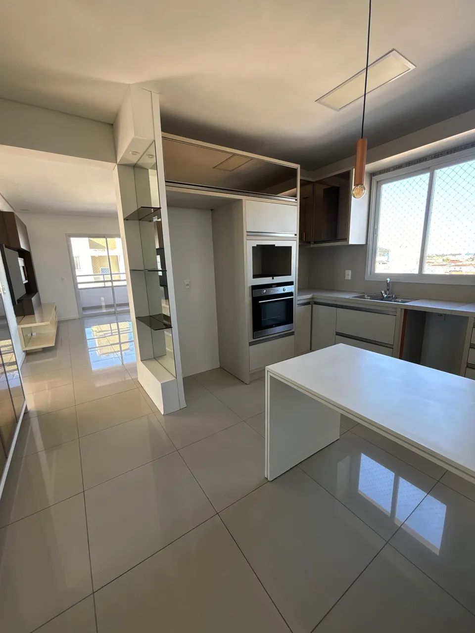 Excelente apartamento 03 dormitórios na Ponte do Imaruim - 93m²