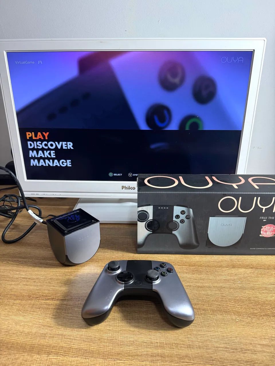 Console OUYA em perfeito estado 