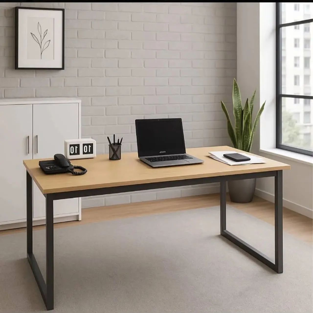 Mesa de escritório nova 