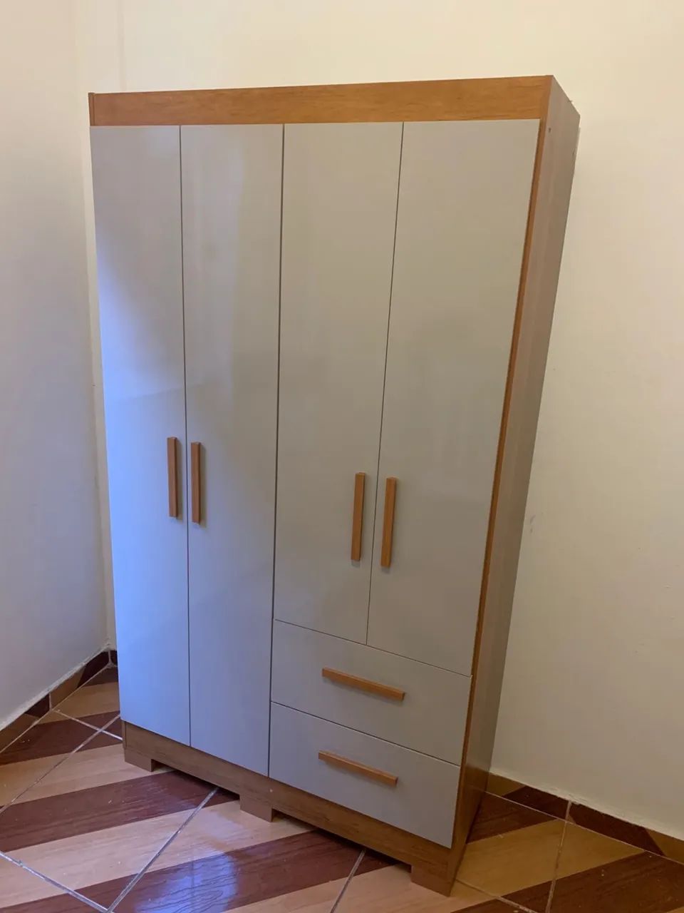 Guarda roupa solteiro 4 pra - Foto 4
