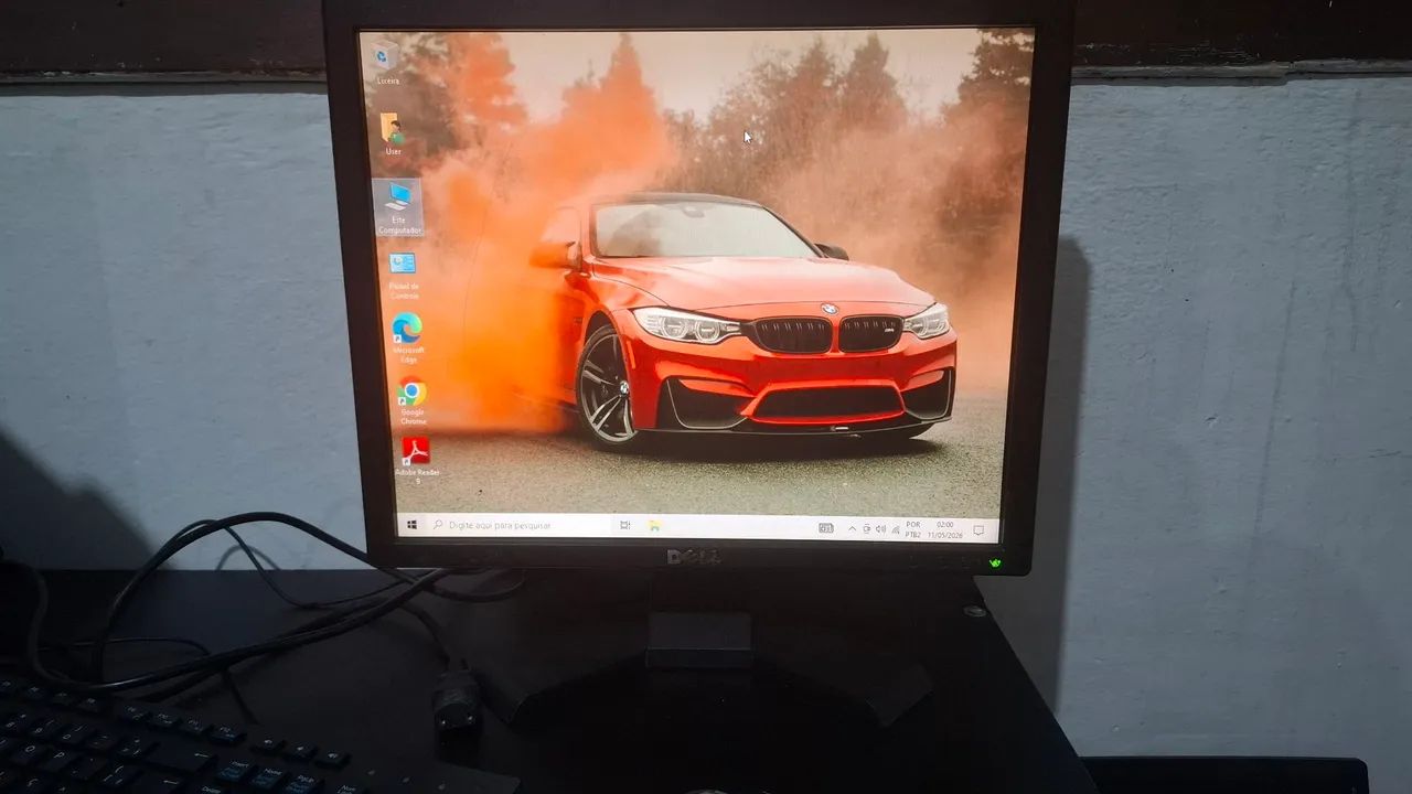 Monitor Dell de 17 polegadas com entrada VGA 