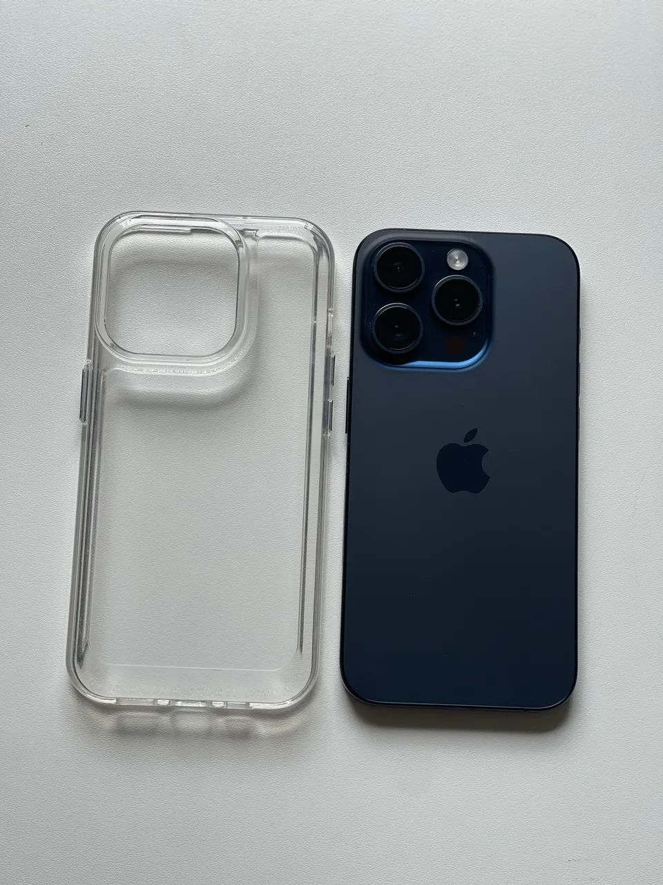 IPHONE 15 PRO - Foto 2