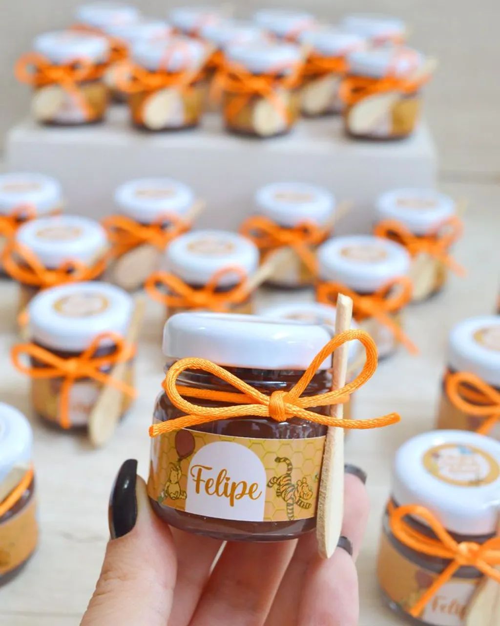 Lembrancinhas potinho de brigadeiro personalizada para festas e eventos
