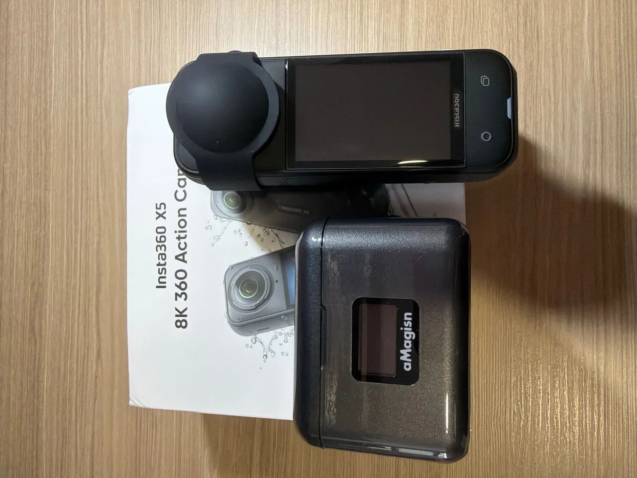 Insta360 5x - Foto 3