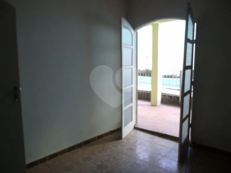 Casa térrea com 6 quartos à venda em Imirim - SP