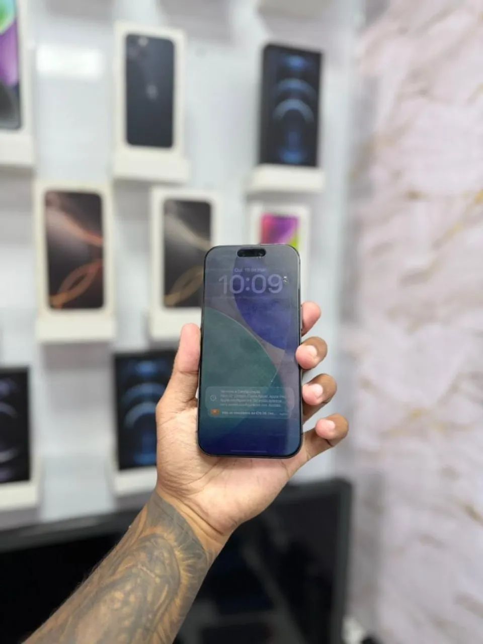 IPHONE 17 256GB PRETO<br>R$ 4.999,00 - Foto 5