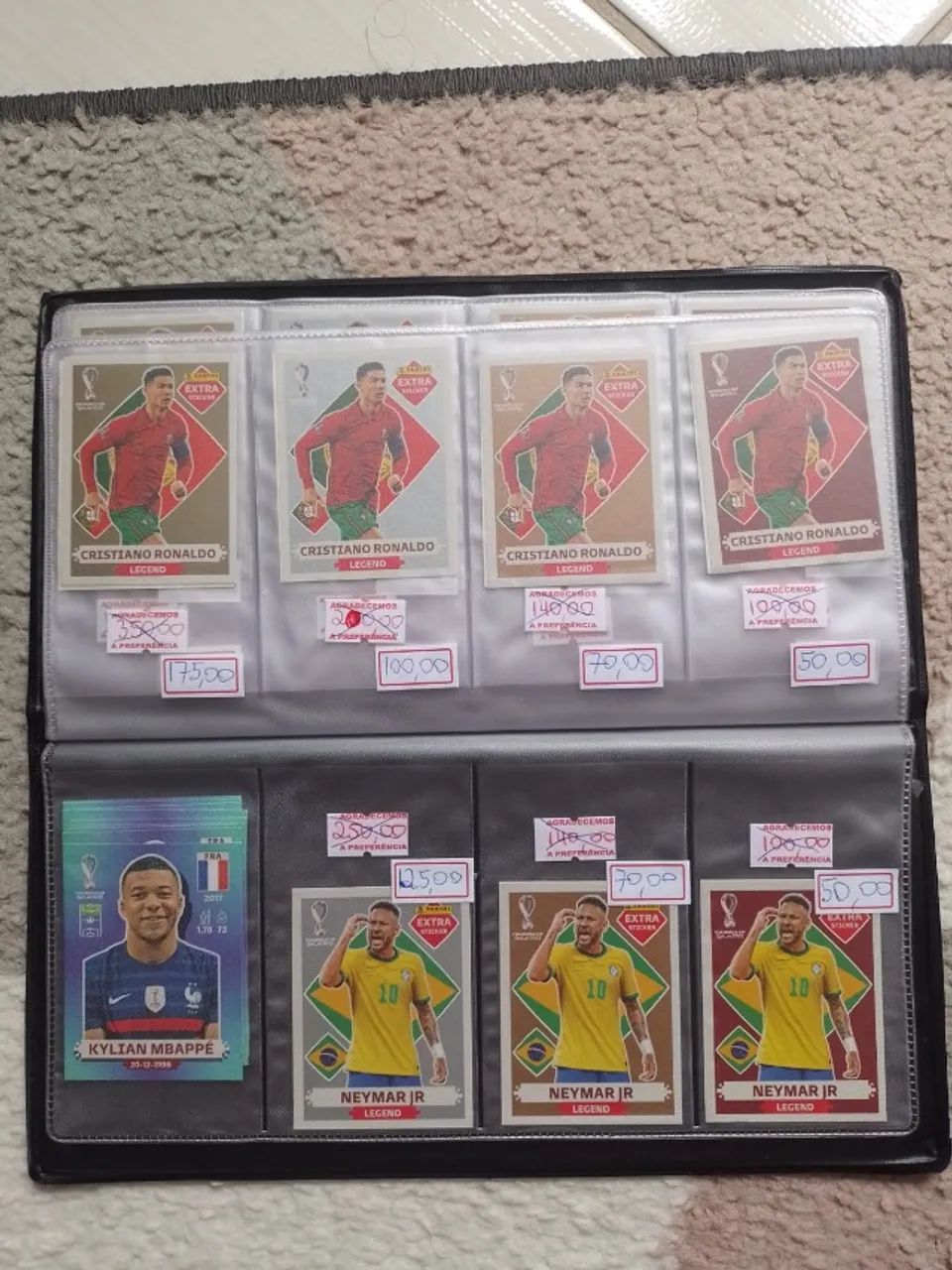 Figurinhas "LEGENDS" da copa de 2022 pela metade do preço