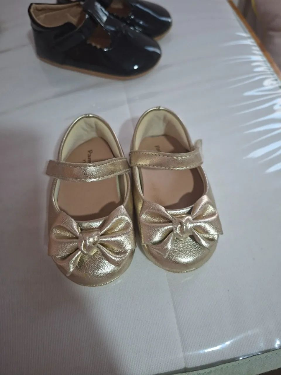 Sapato dourado bebê menina  - Foto 3