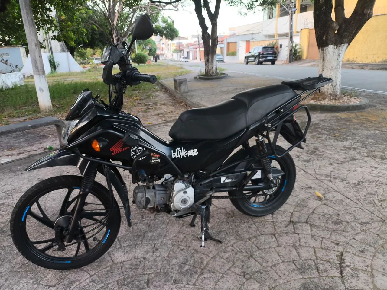 Pop 110i 2023/2024