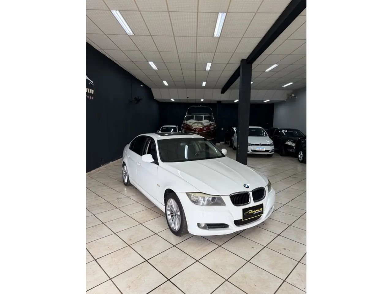 BMW 320I 320i 2011 - Foto 3