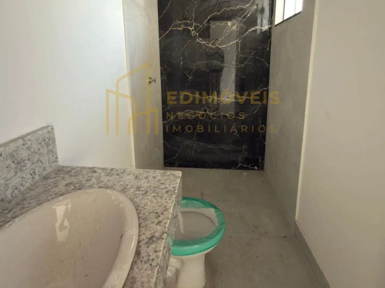 Exclusiva casa duplex com 2 suítes e quintal em São Francisco! - Foto 4