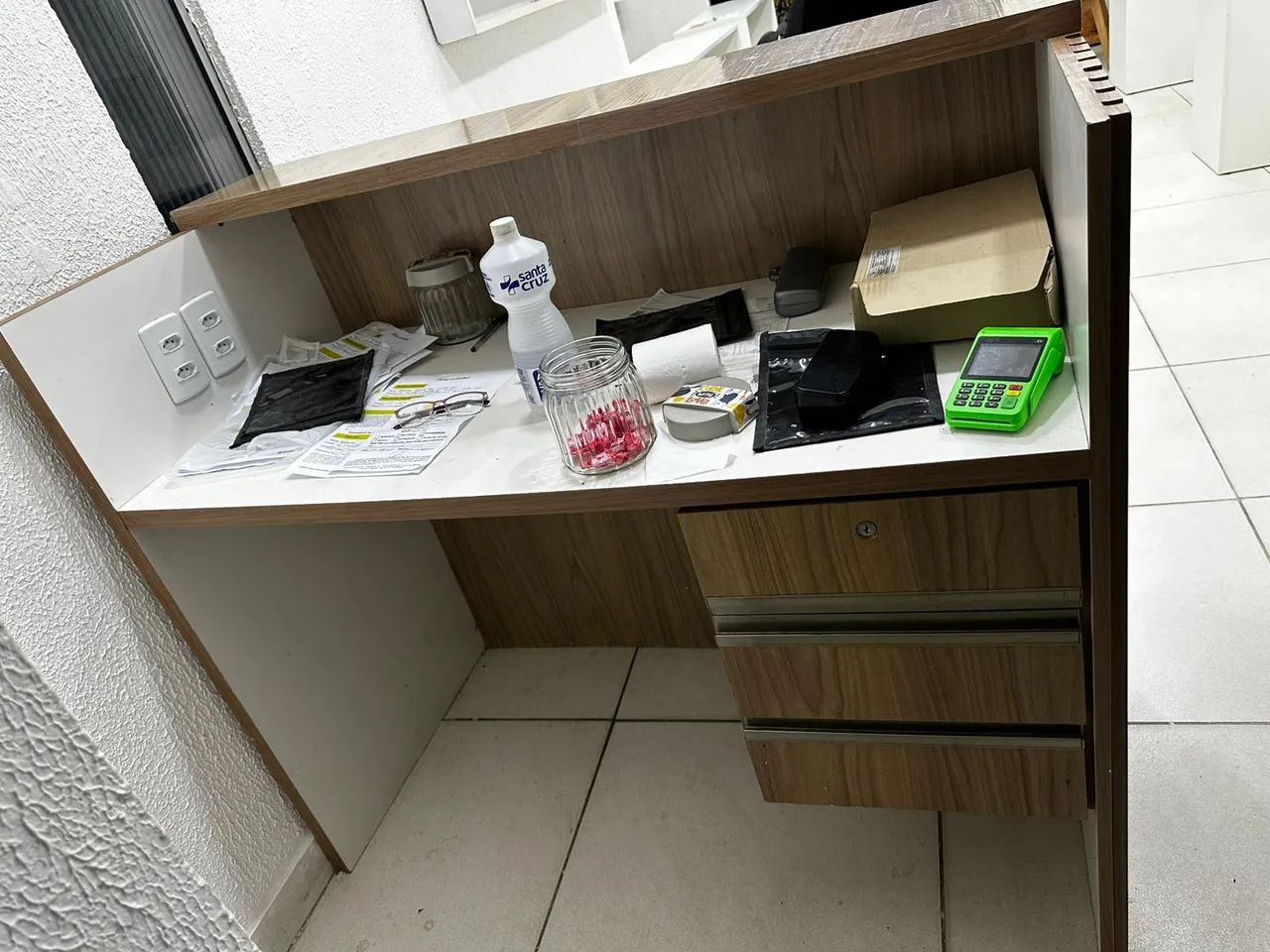 Balcão para recepção 438561399825377281