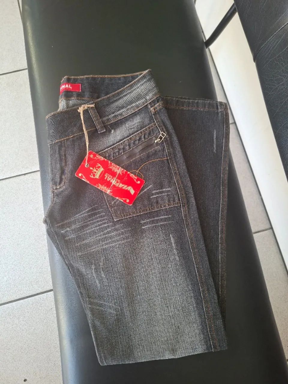 Bazar De Roupas Usadas E Conservadas - Foto 3