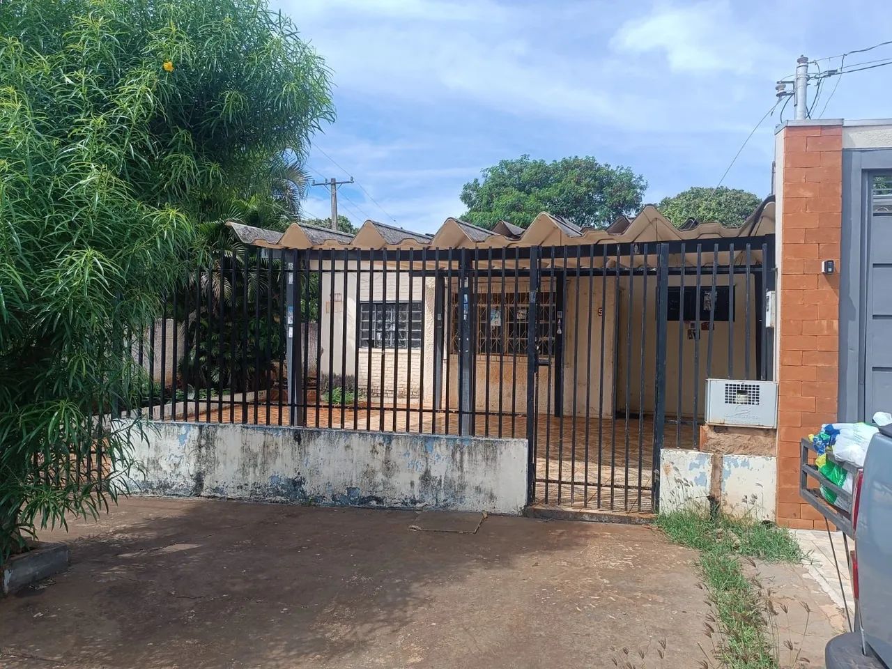 Casa/terreno 497m² esquina área central 