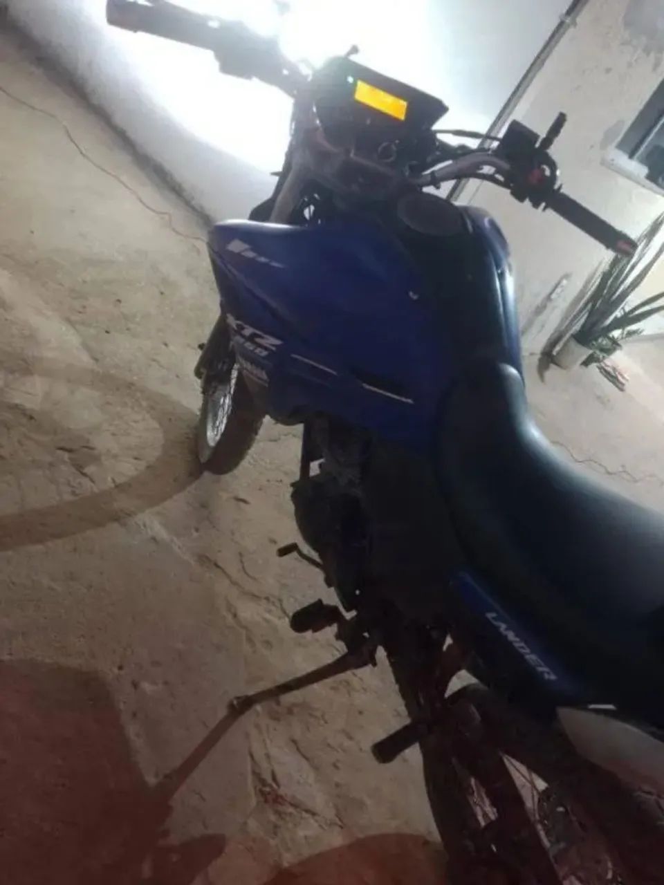 Lander 250  ano 2024 - Foto 4