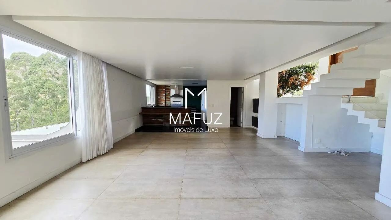 CASA COM 3 QUARTOS COM FUNDO PARA A MATA E ESPAÇO GOURMET - Alphaville Lagoa dos Ingleses - Foto 5