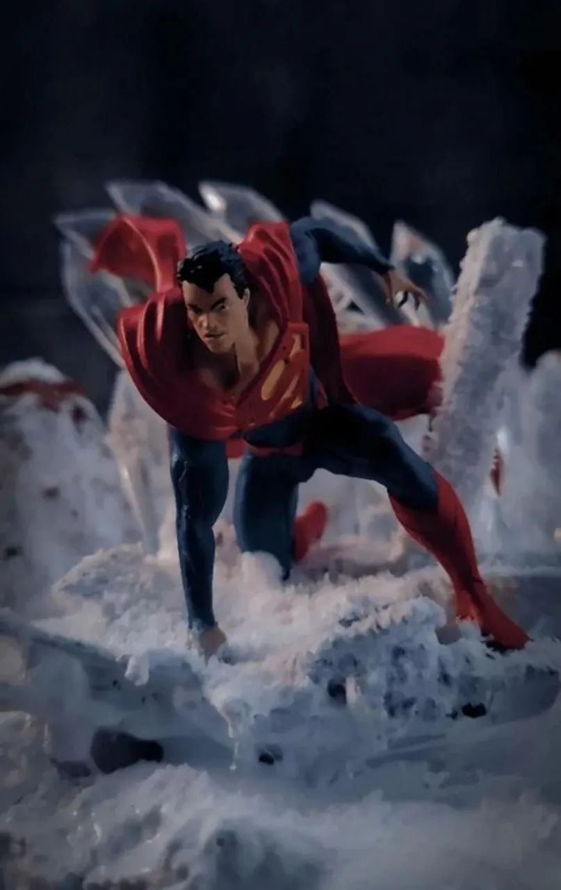 Diorama Superman: A Fortaleza da Solidão  - Foto 4