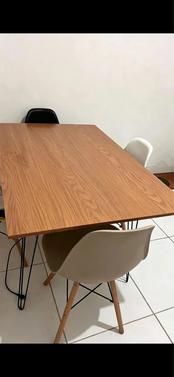 Mesa linda e conservada  - Foto 2