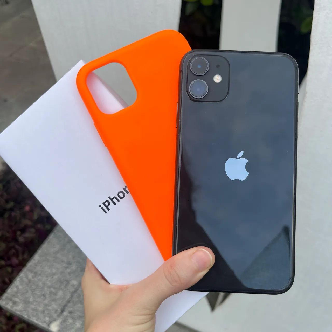 iPhone 11 64gb Apple preto bem conservado - Celulares e