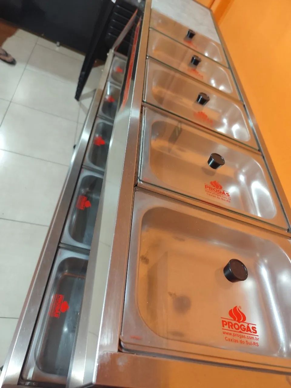 Self service - Foto 3