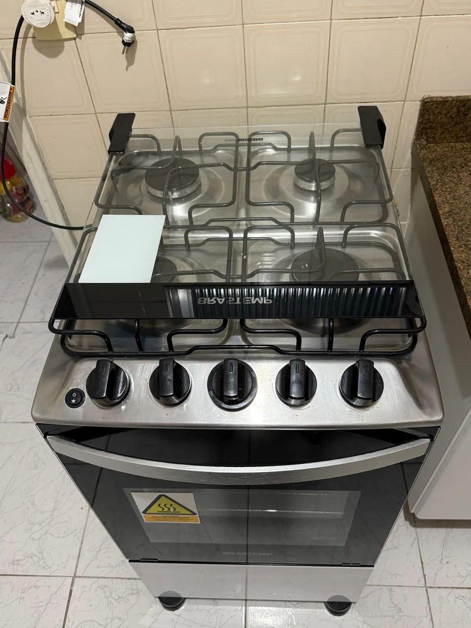 Microondas e fogão com nota fiscal semi novos - Foto 2