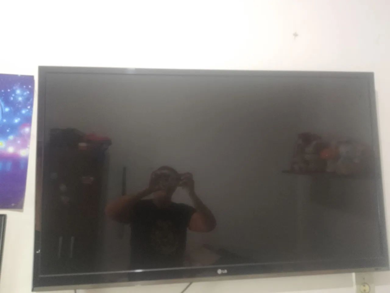 Tv com controle 49 polegadas funcionando tudo  - Foto 3