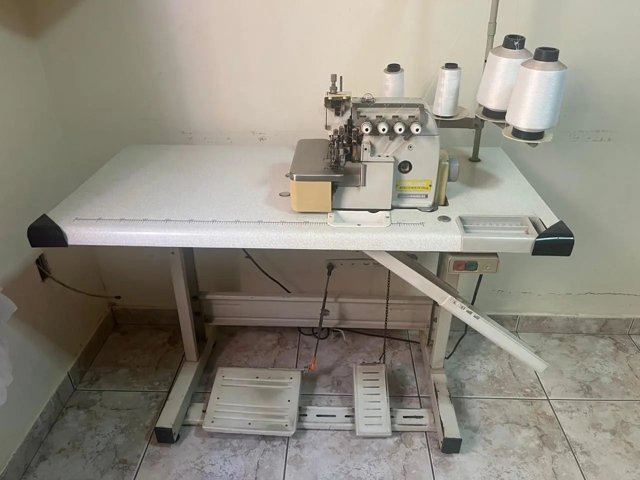 Máquina de costura interlok  - Foto 5