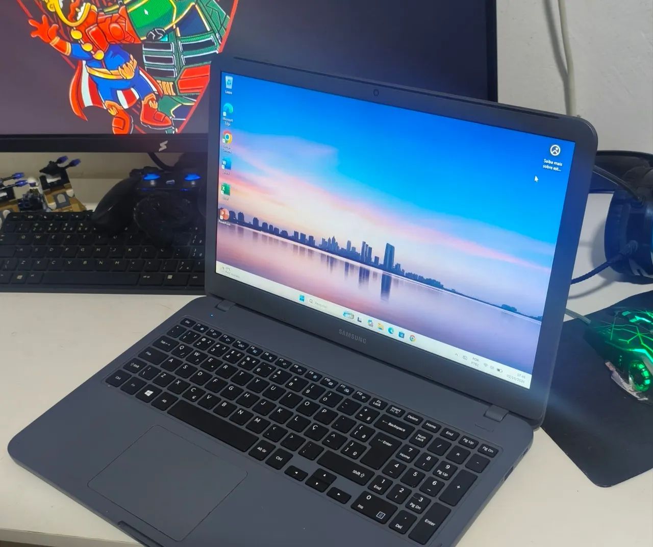 Notebook Samsung + SSD 224GB + 4 GB RAM