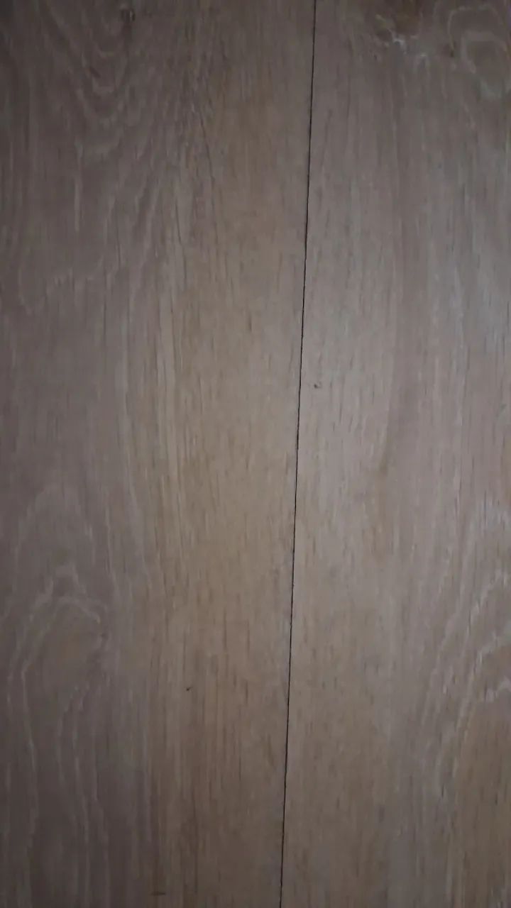 Vendo piso de madeira EUCAFLOR PRIME, 4 caixas. Cada caixa cobre 2,14m° VALOR $ 450,00