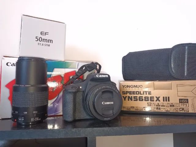 Câmera Canon T5 com lentes