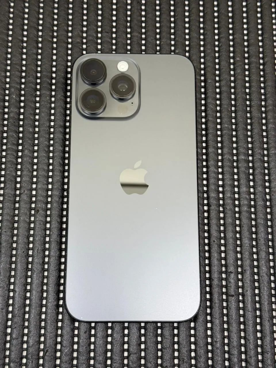 iPhone 16 Pro Max 256GB Todo Original - Foto 2