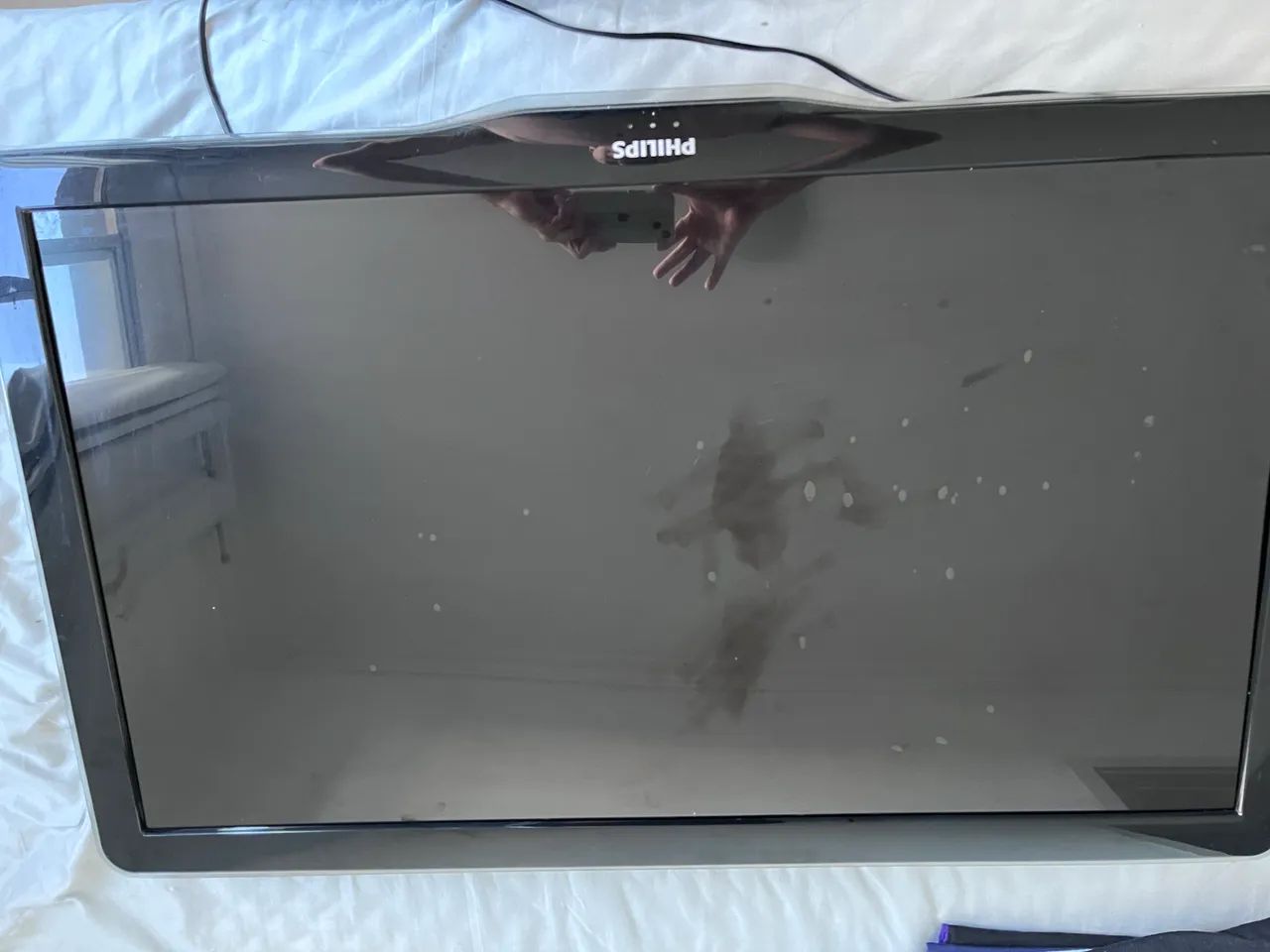 Vendo uma Televisão Philco de 40 polegadas 