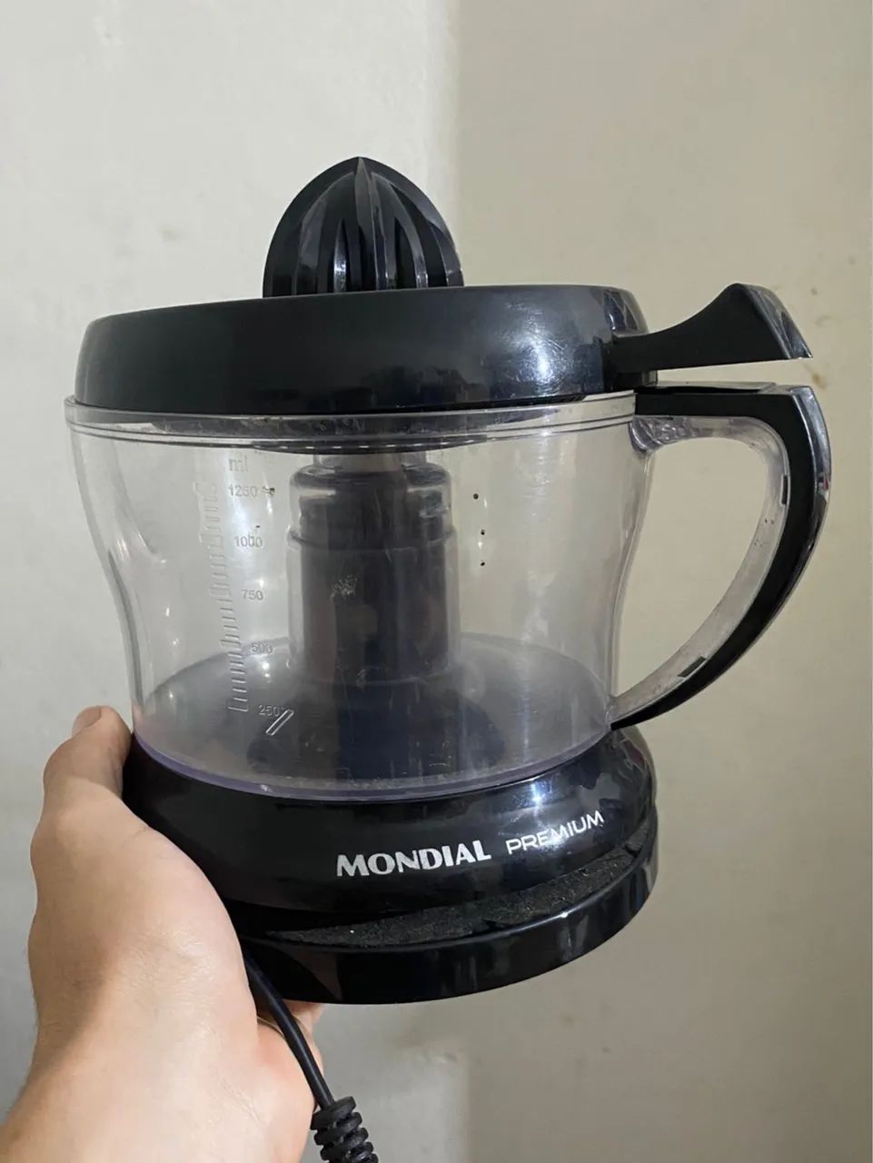 Espremedor de laranja Mondial