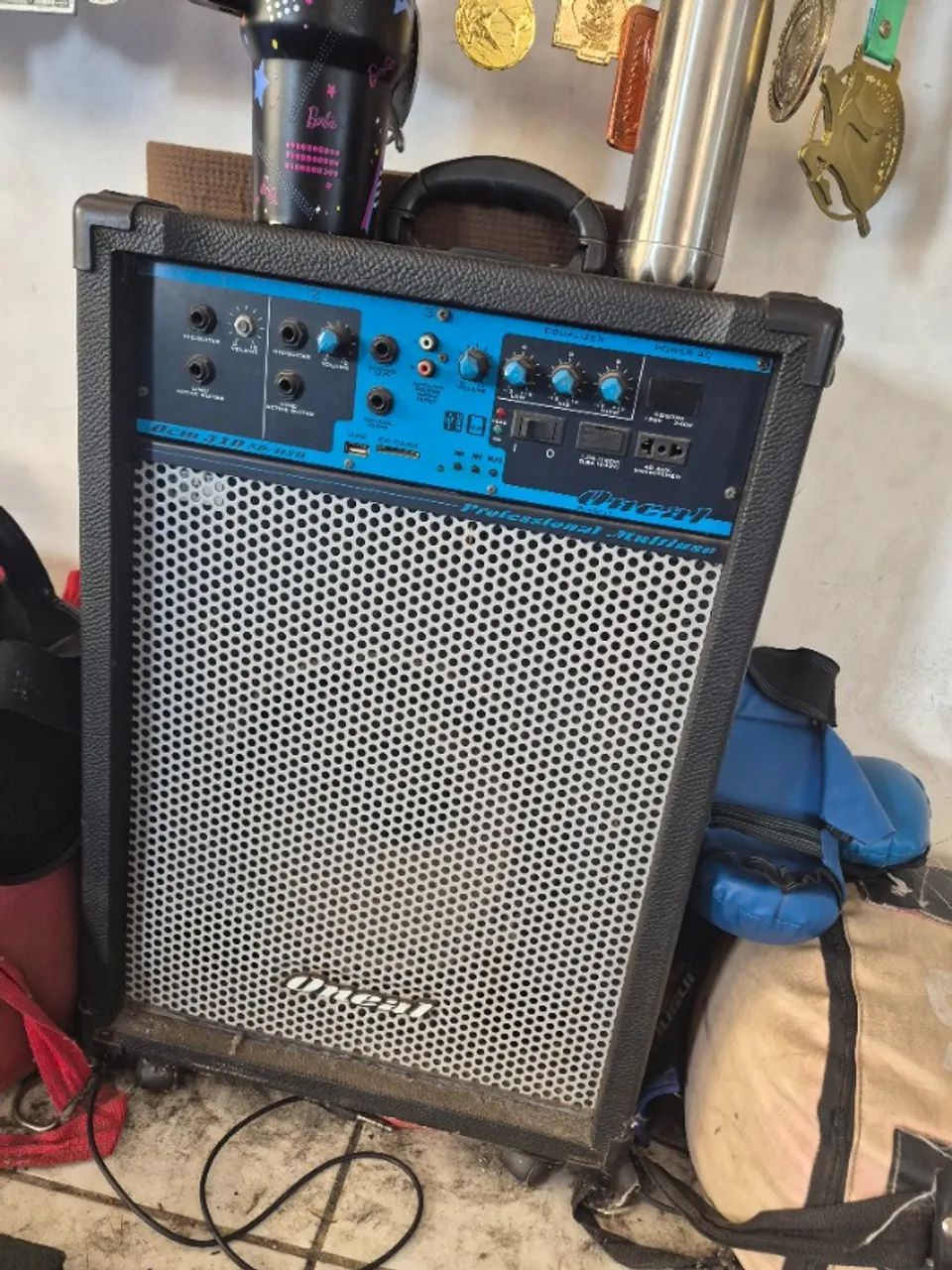 Caixa  amplificada oneal 