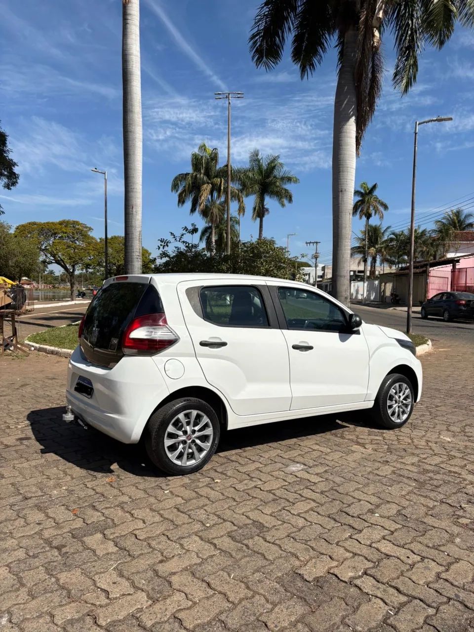 Vendo Mobi 2020  - Foto 2