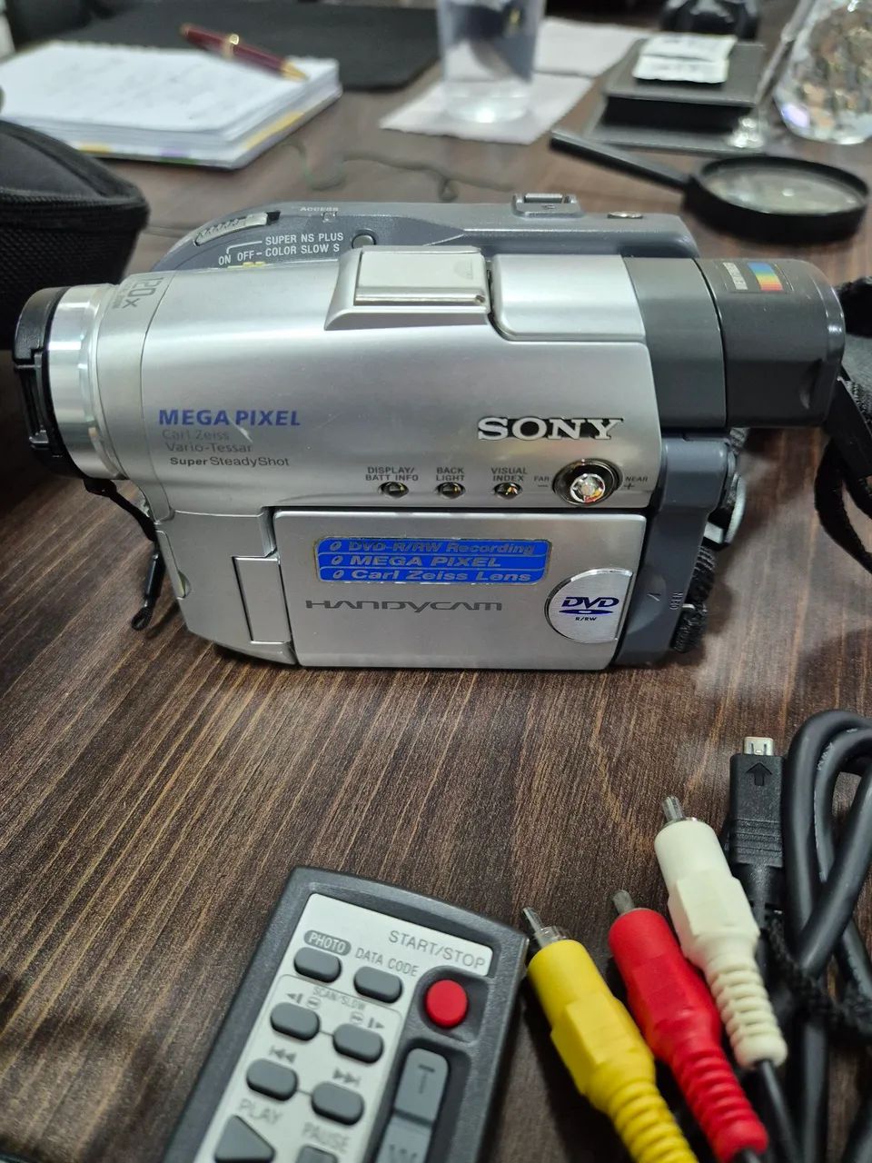 Filmadora Sony DCR-DVD201 frete grátis - Foto 4