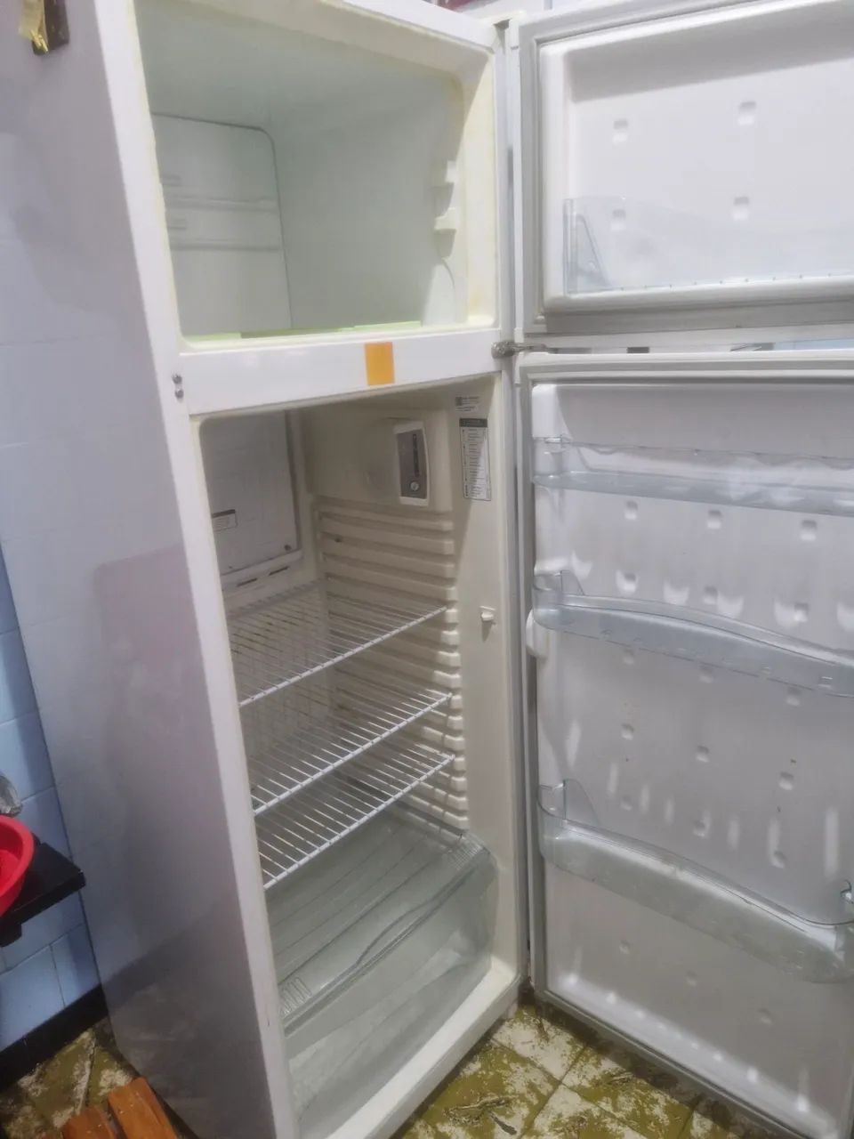 Geladeira Consul 334L - Foto 4
