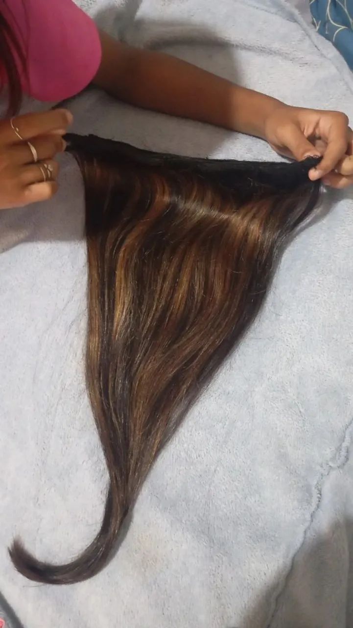Cabelo humano na tela 57cm mesclado 