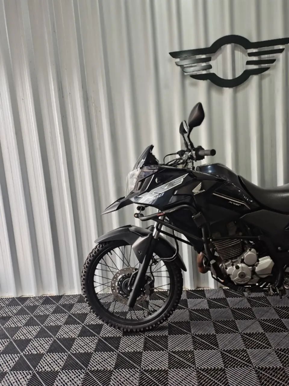 XRE 300 - Foto 2