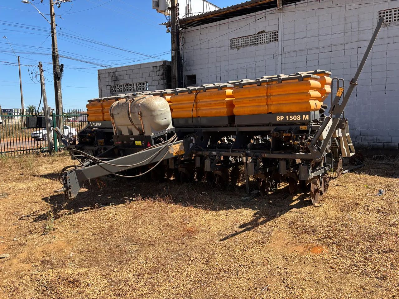 Plantadeira Valtra 1508M ano 2023 