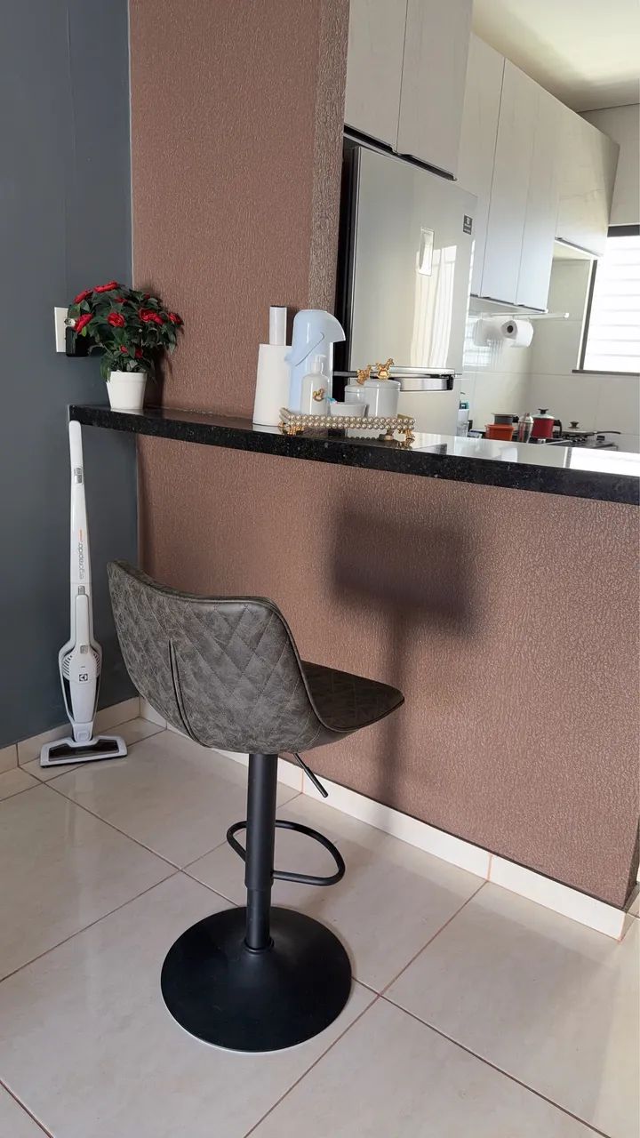 Vendo cadeira para área gourmet  - Foto 2