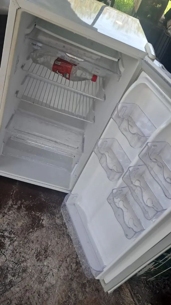 Frigobar Electrolux 122 lts