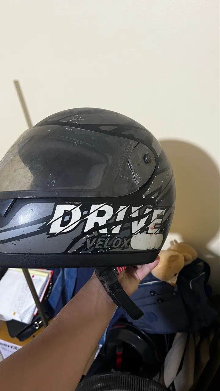 Capa de chuva e capacete  - Foto 3
