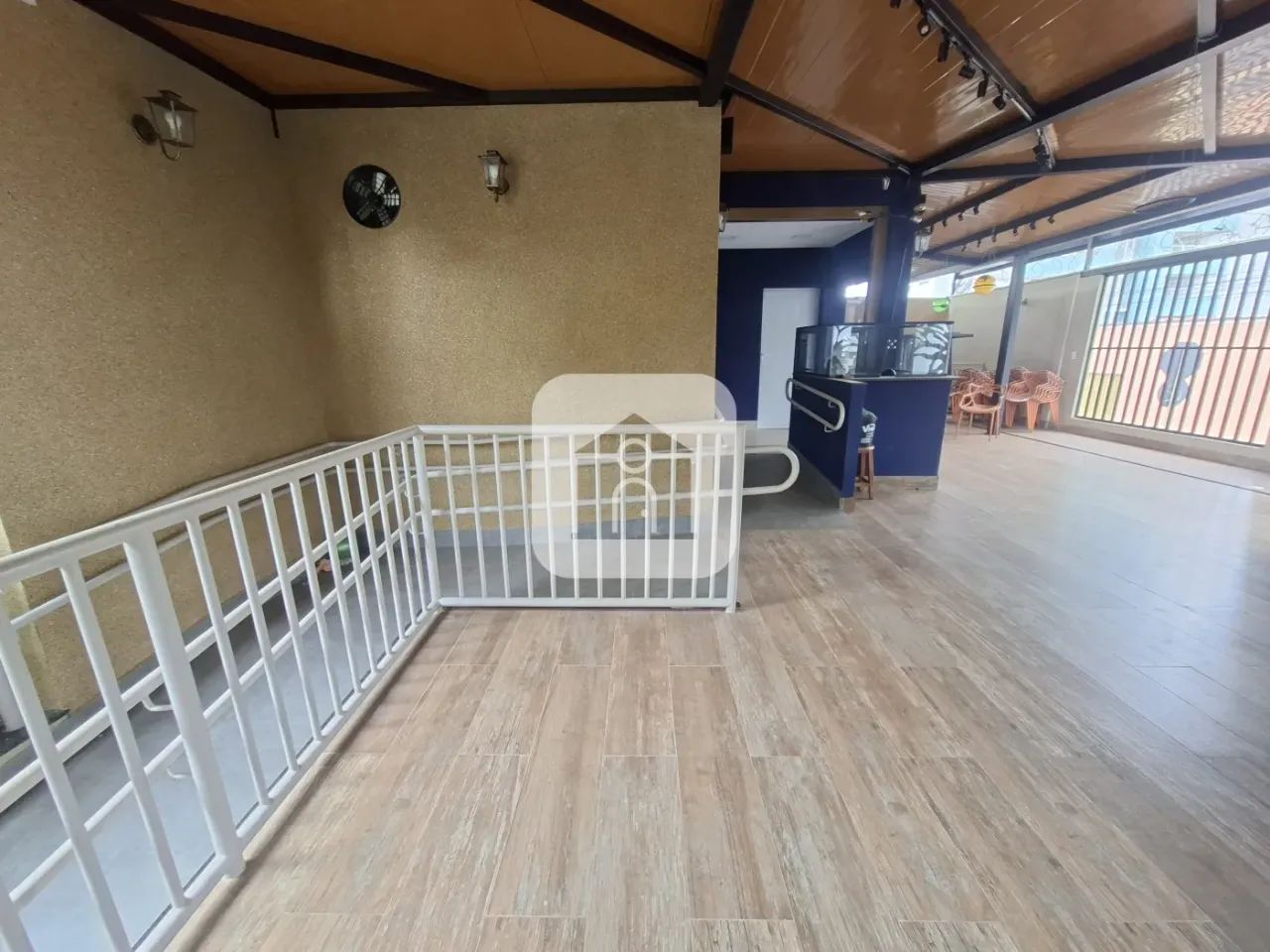Casa comercial para locação no bairro Saraiva - Foto 3