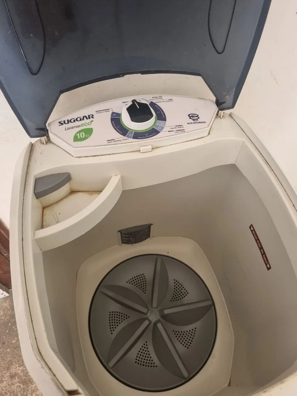 Um tranquilo de lavar roupa  - Foto 3